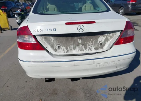 2008 Mercedes-Benz Clk 350 из США, поврежденный, VIN WDBTJ56H98F237355